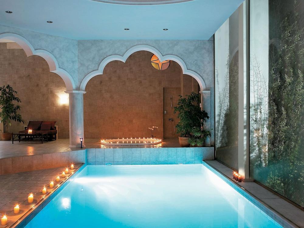 Grecotel Astir Palace Alexandroupoli Exterior photo Spa at the Four Seasons Hotel, Madrid